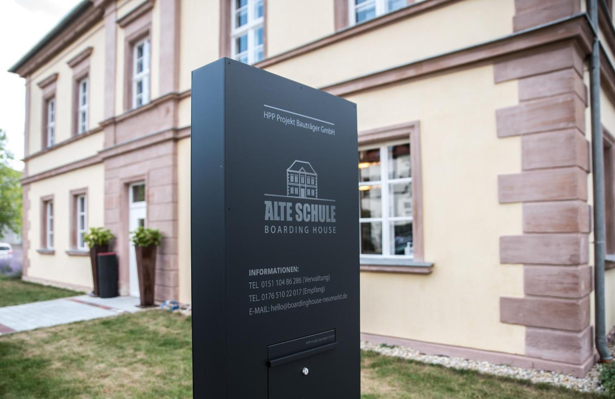Boardinghouse Neumarkt Alte Schule Neumarkt in der Oberpfalz Exteriér fotografie